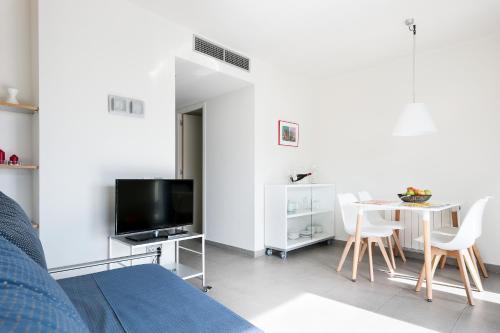 Apartamentos Castellmar Кастелдефелс Екстериор снимка